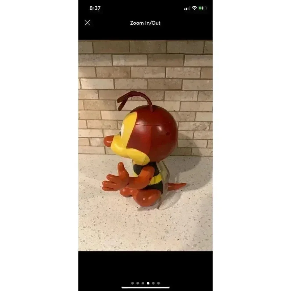 Disney Spike the Bee Sipper Cup  ‎ Bq